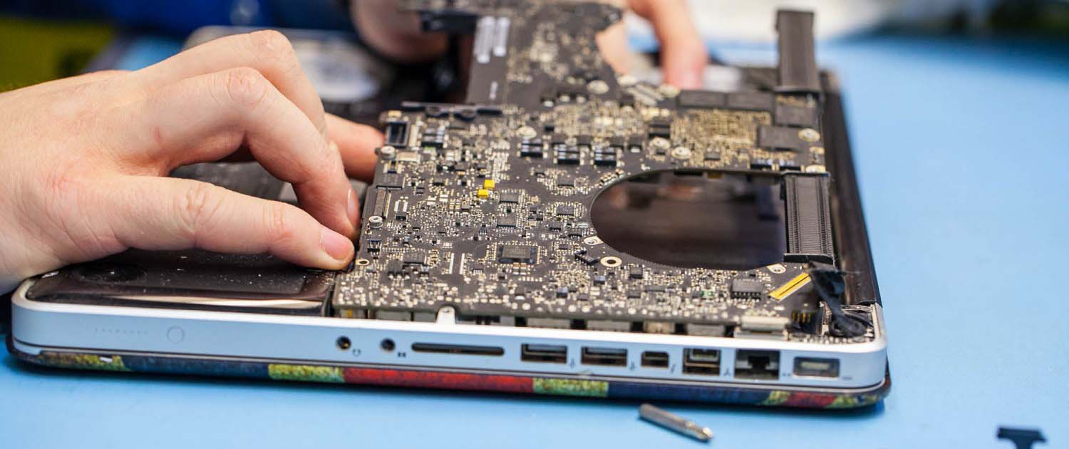 Замена или ремонт видеочипа ноутбука Apple MacBook в Рязани